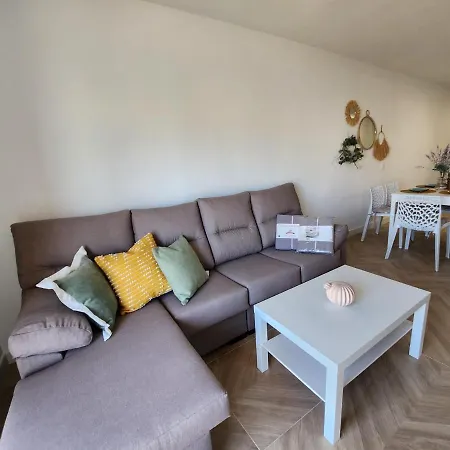 Apartamento Reformado 또레비에하